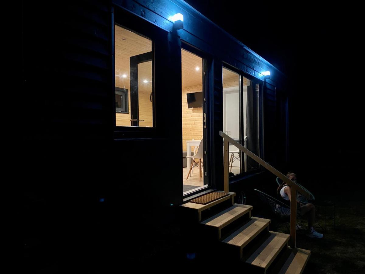 Pixel - Tiny Campus Villa Tirgu Secuiesc Exterior photo